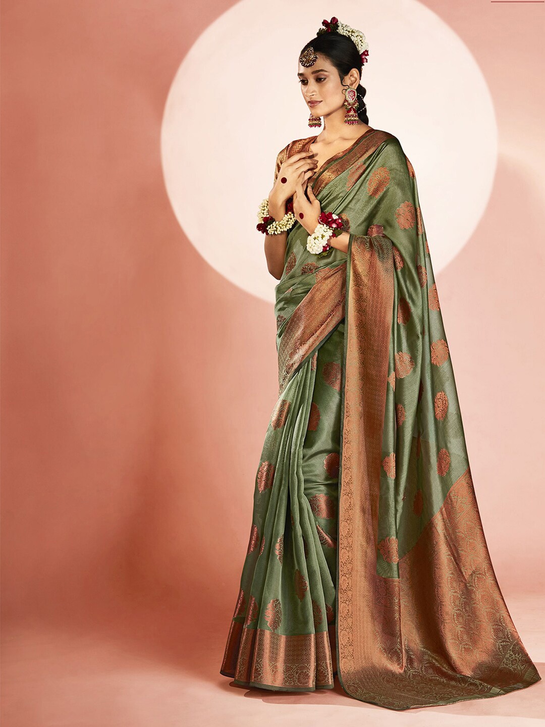 

Mitera Green & Copper-Toned Floral Woven Design Zari Organza Banarasi Saree