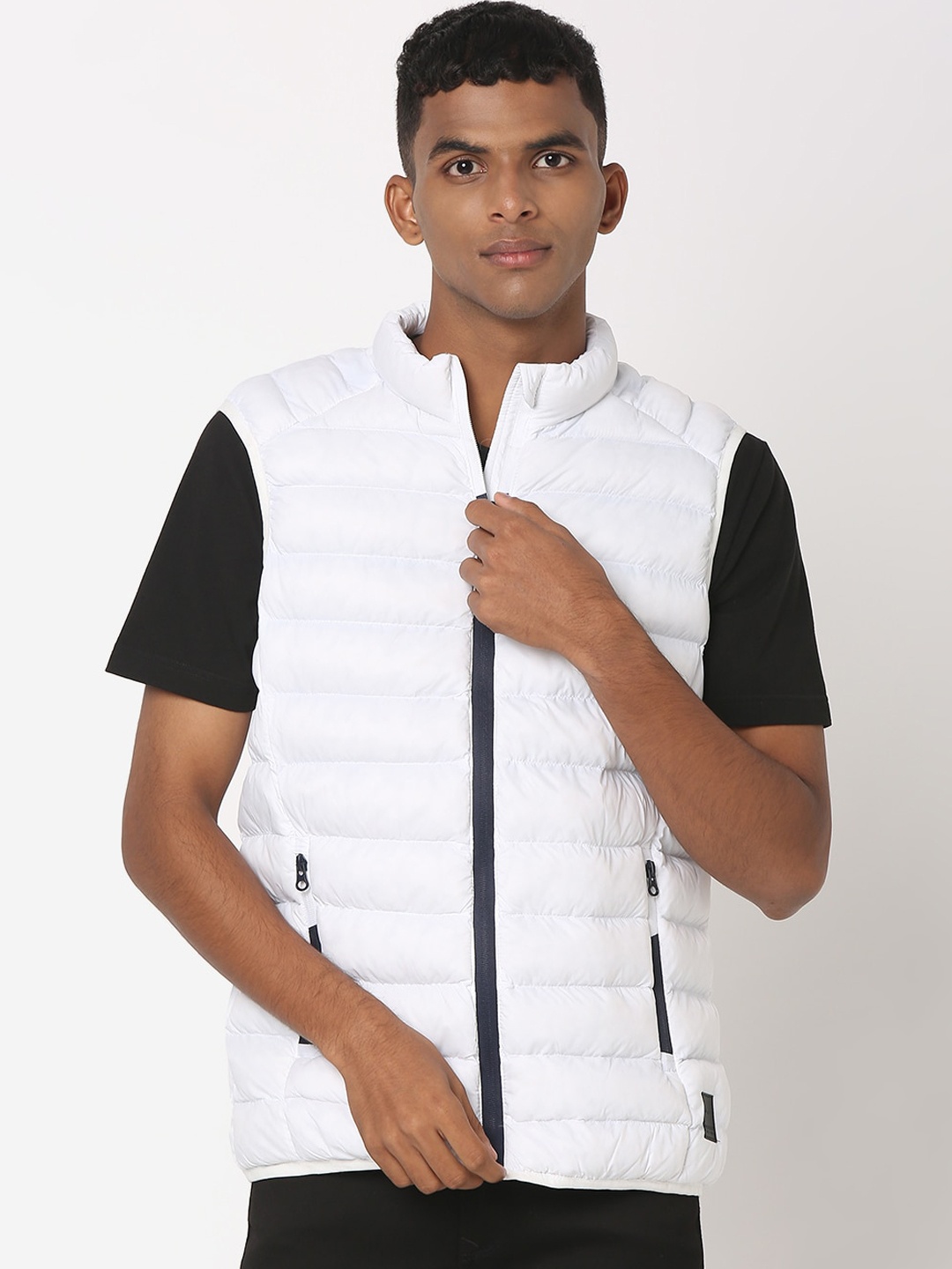 

Mufti Stand Collar Sleeveless Puffer Jacket, White