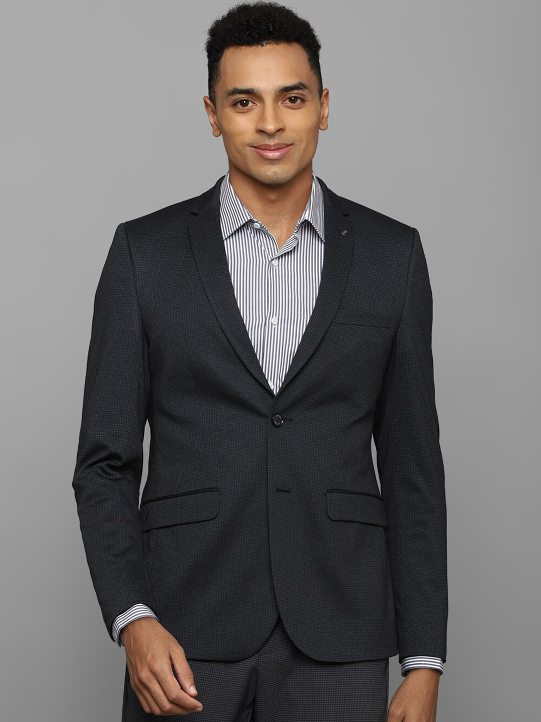 

Allen Solly Slim-Fit Single Breasted Blazer, Black