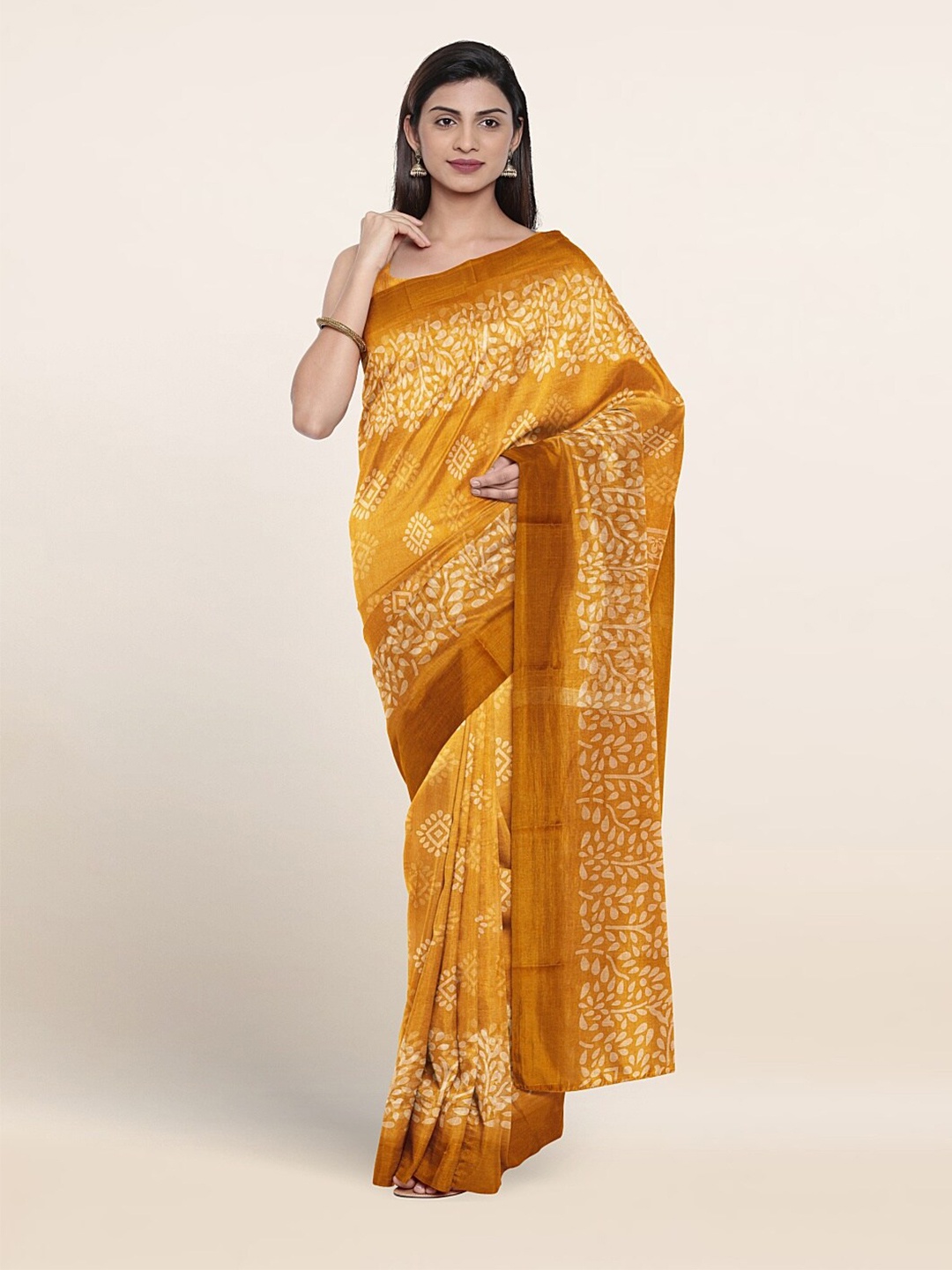 

Pothys Floral Printed Saree, Mustard