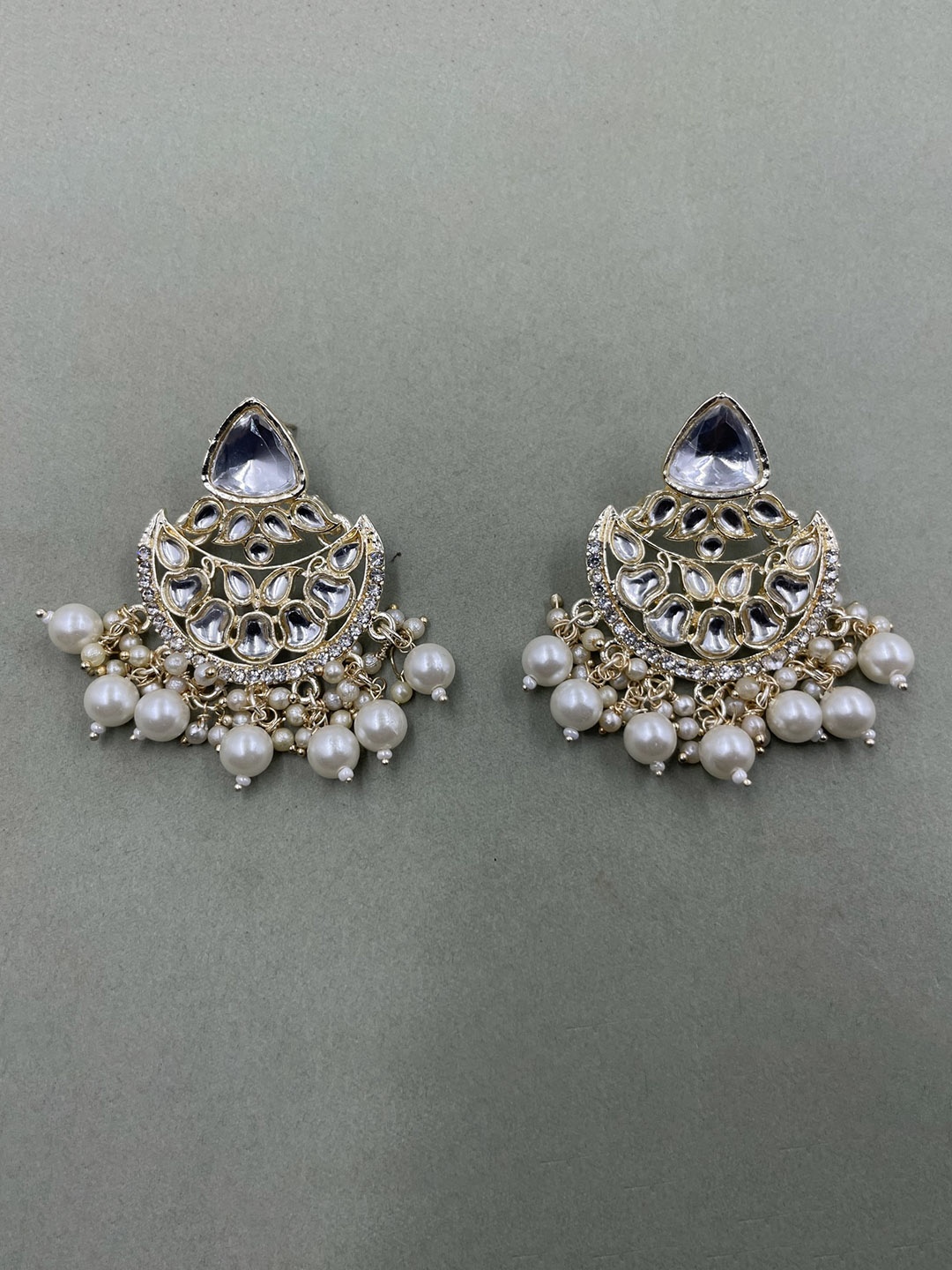 

Rhymee Gold-Plated Kundan & Pearl Floral Chandbalis