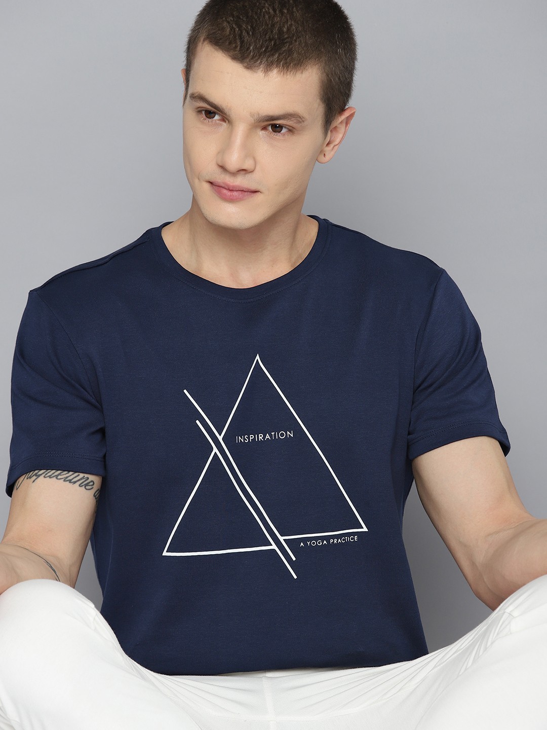 

HRX by Hrithik Roshan Men Geometric Print Pure Cotton Sports T-shirt, Navy blue