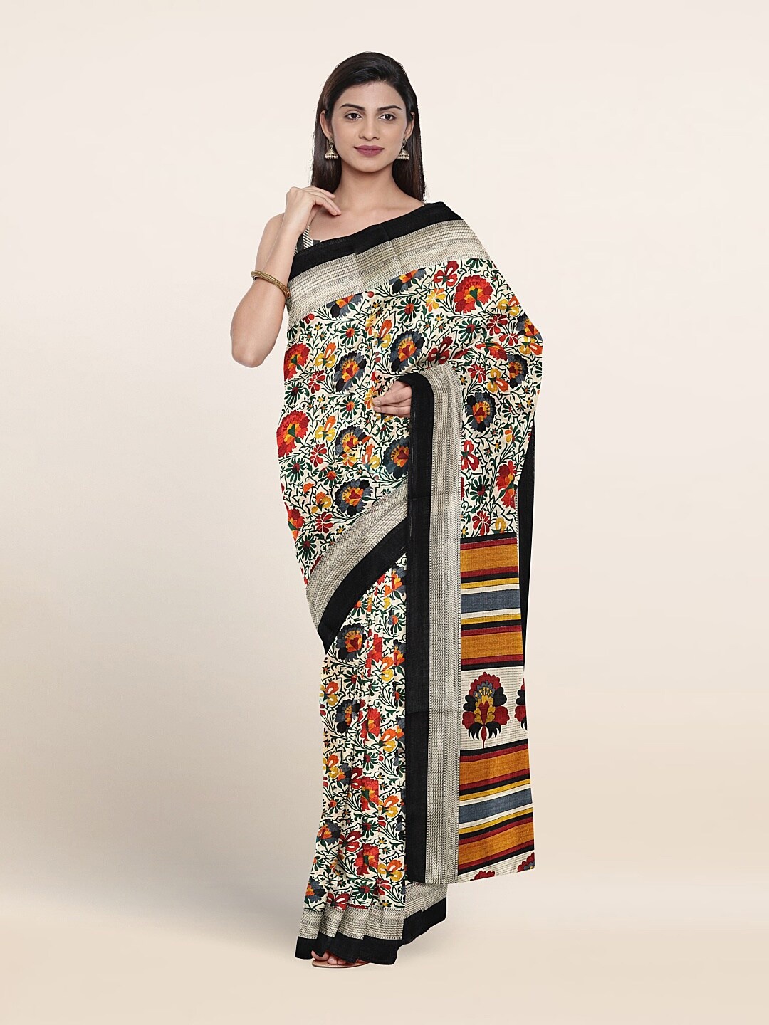 

Pothys Floral Printed Saree With Blouse Piece, Cream