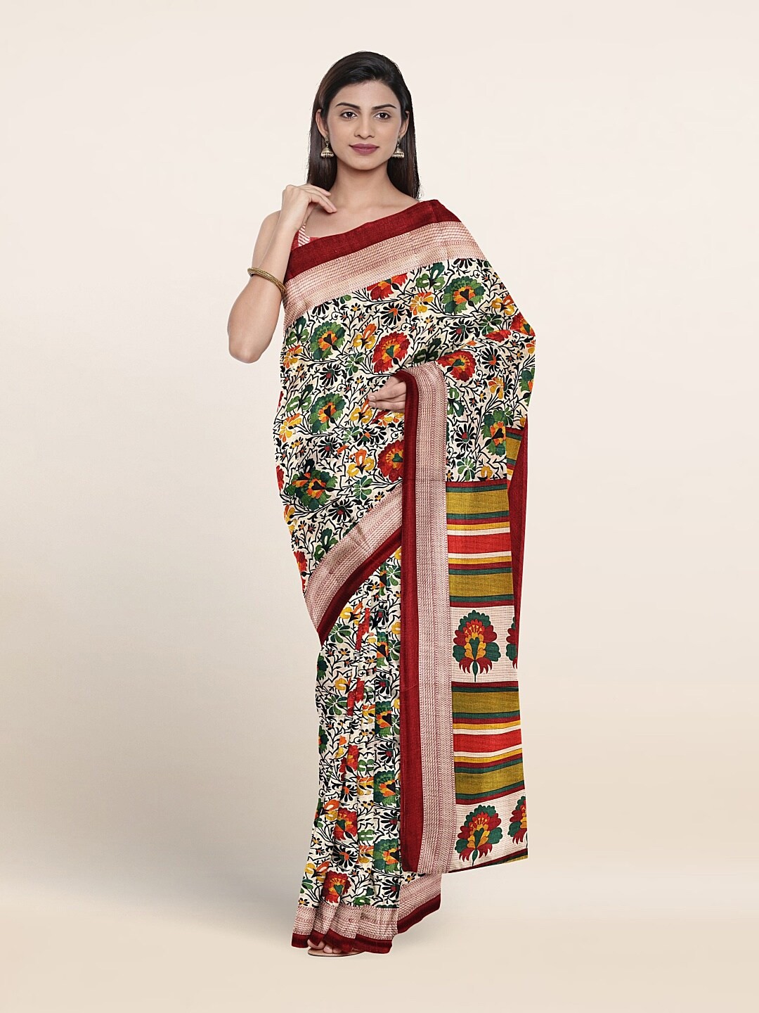 

Pothys Floral Printed Saree, Cream