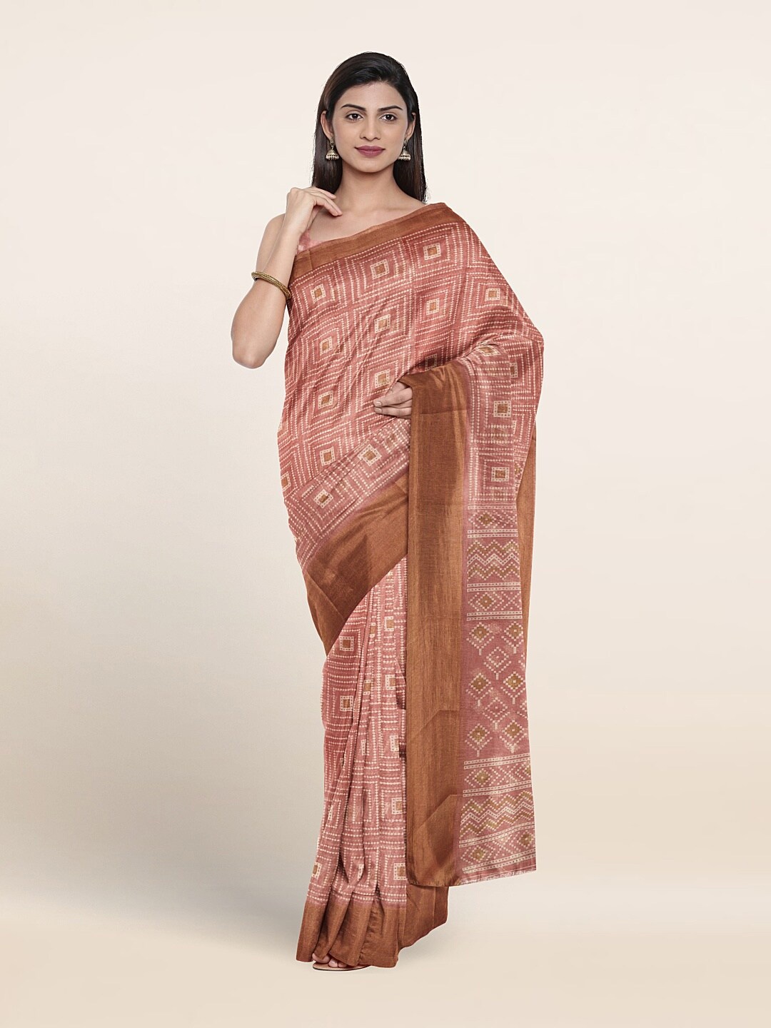

Pothys Geometric Printed Saree, Peach