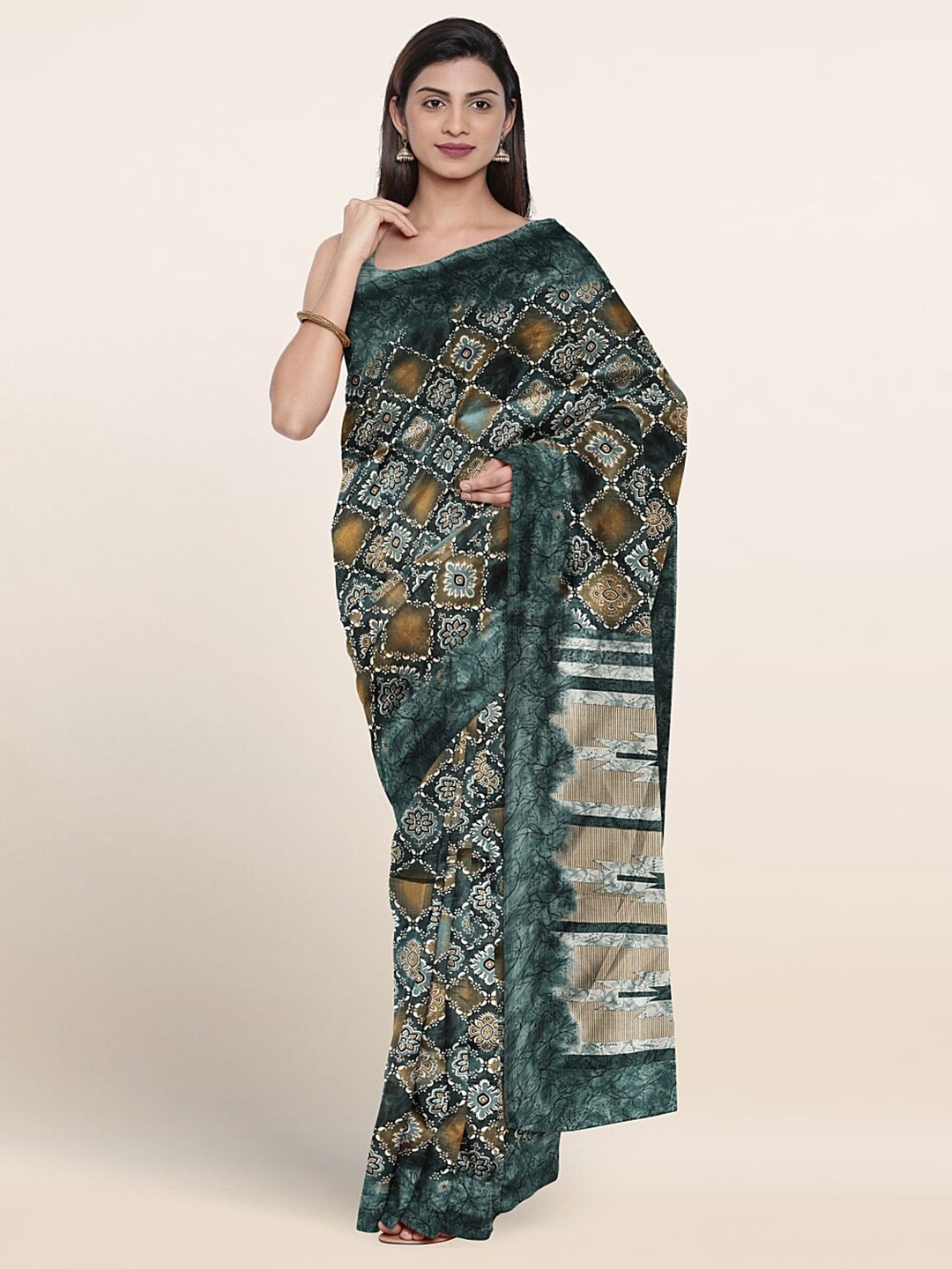 

Pothys Geometric Printed Saree, Green