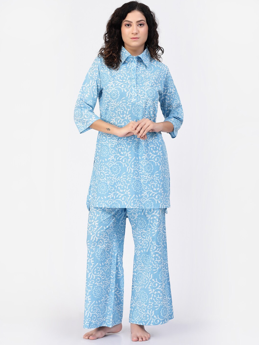 

Sweet Dreams Blue Floral Printed Pure Cotton Night suit