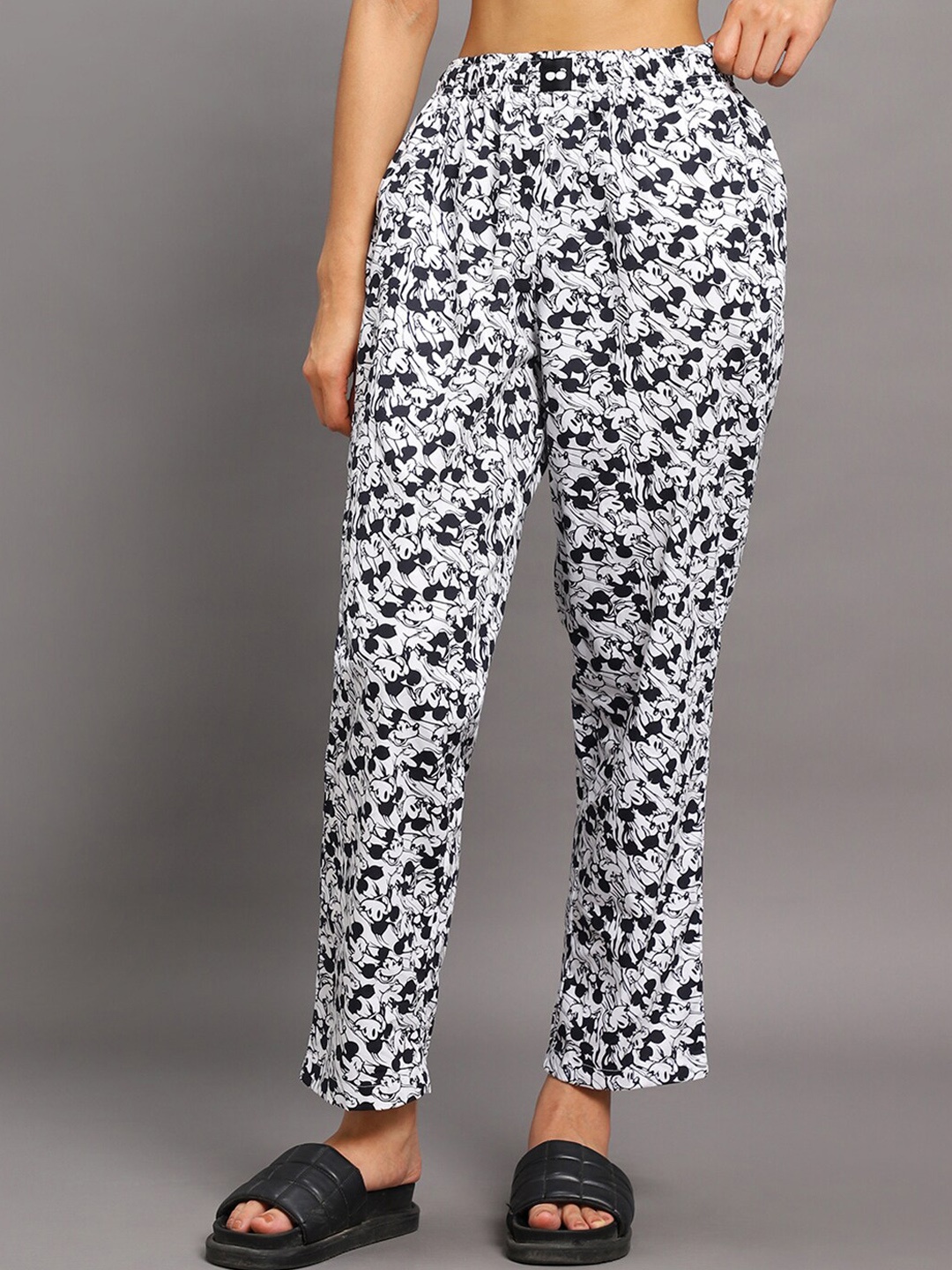 

Bewakoof Women Mickey Mouse Printed Cotton Lounge Pants, White