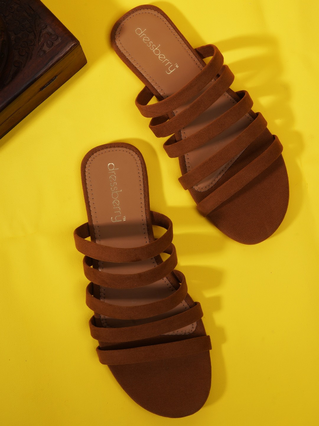 

DressBerry Brown Strappy Open Toe Flats