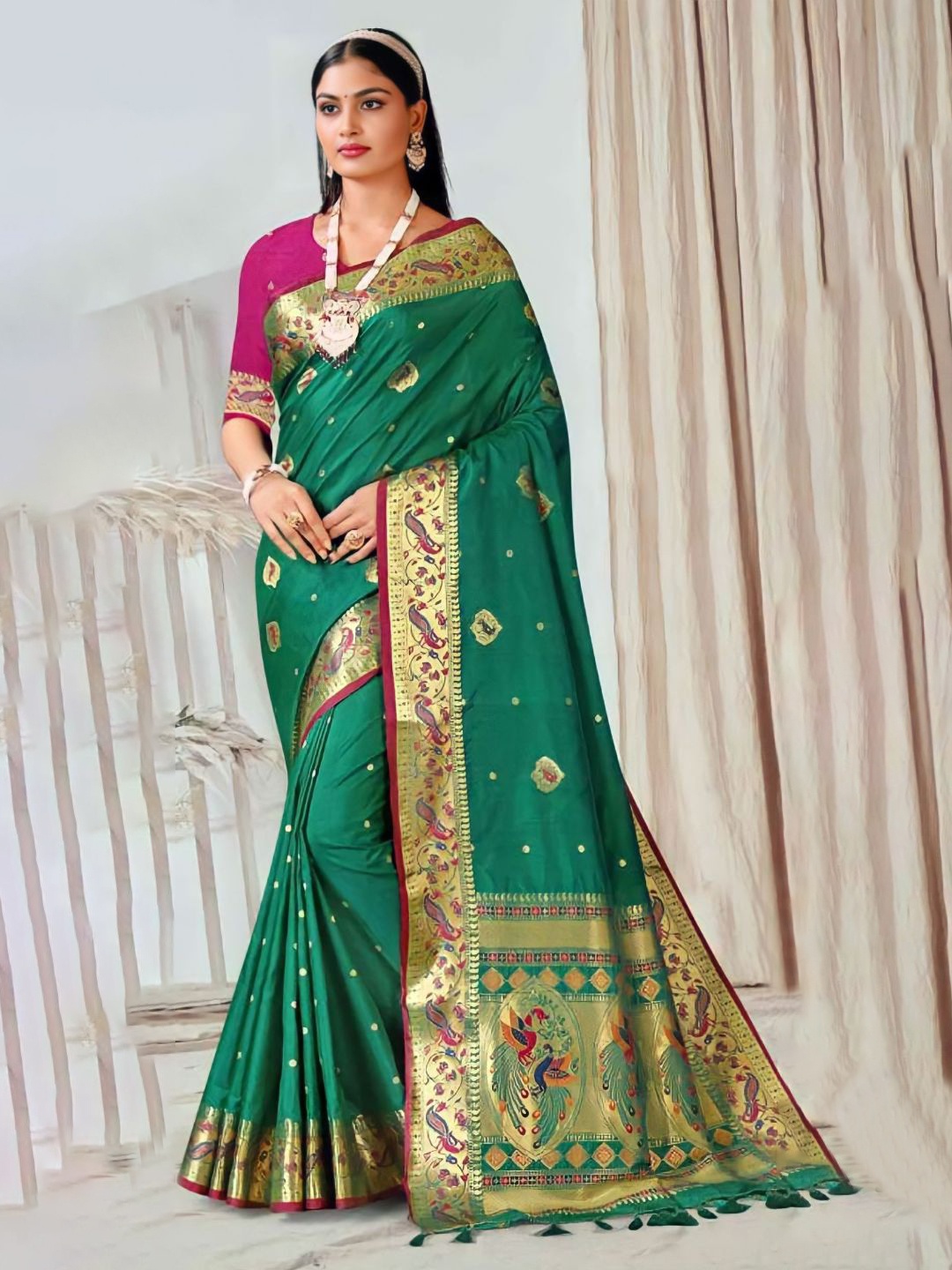 

Mitera Ethnic Motifs Woven Design Zari Paithani Saree, Green