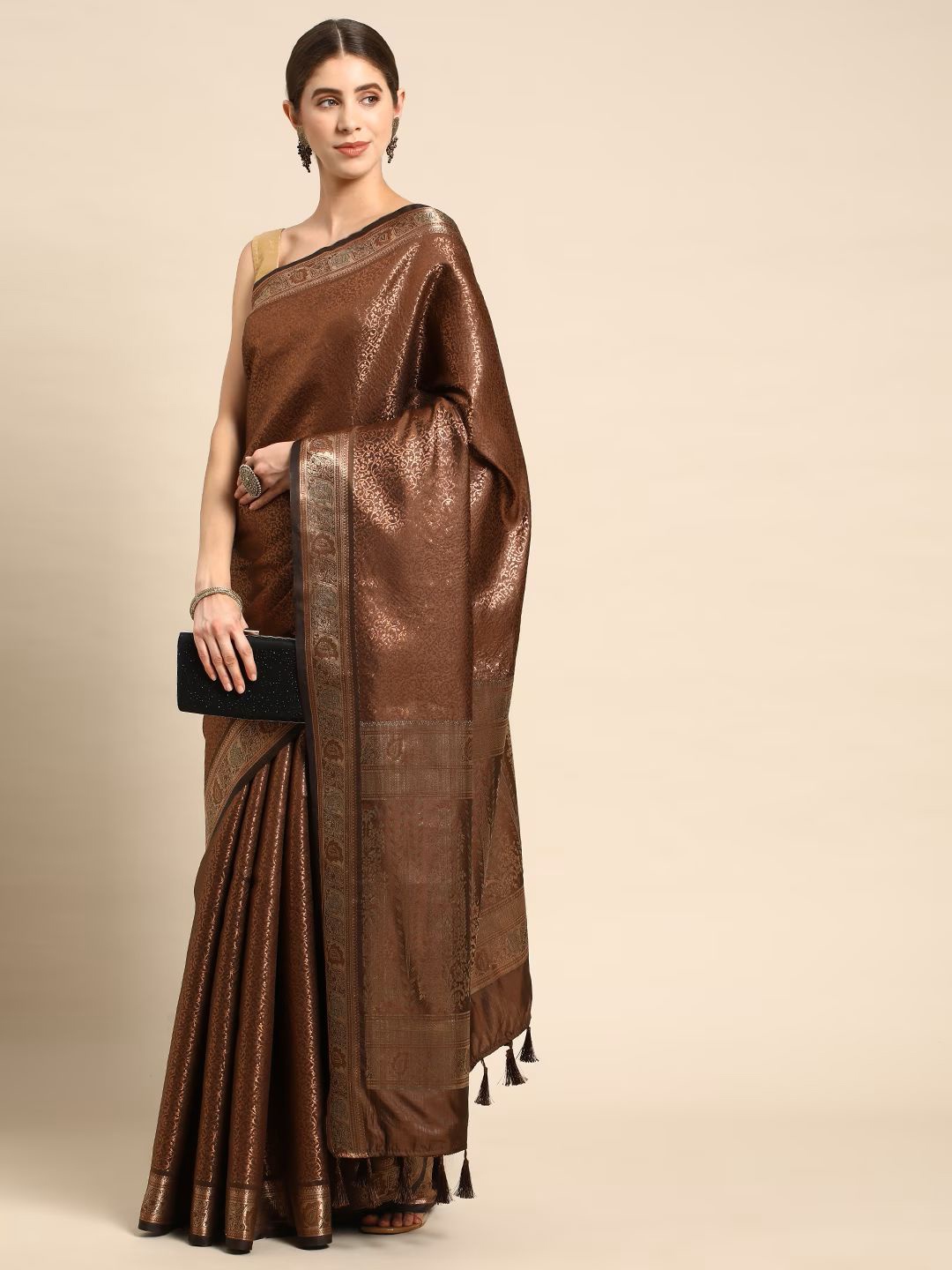 

Mitera Brown & Silver-Toned Woven Design Zari Silk Blend Banarasi Saree