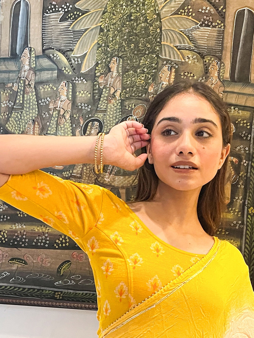 

Bindigasm's Advi Printed Stretchable Ready-to-Wear Saree Blouse, Yellow
