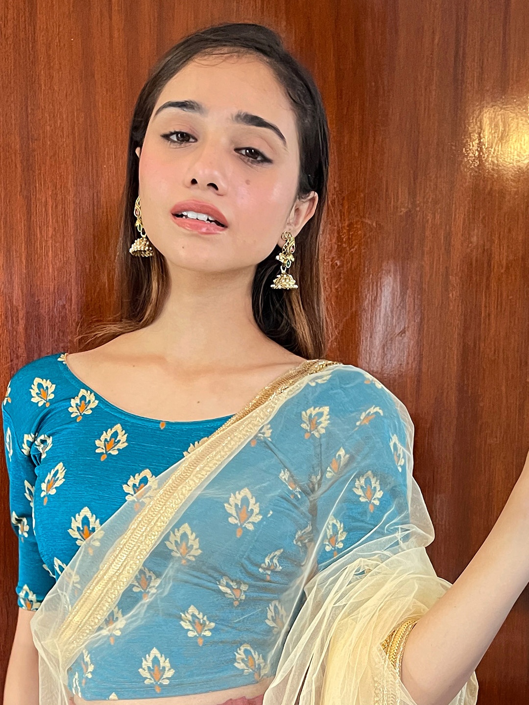 

Bindigasm's Advi Printed Stretchable Ready-to-Wear Saree Blouse, Teal