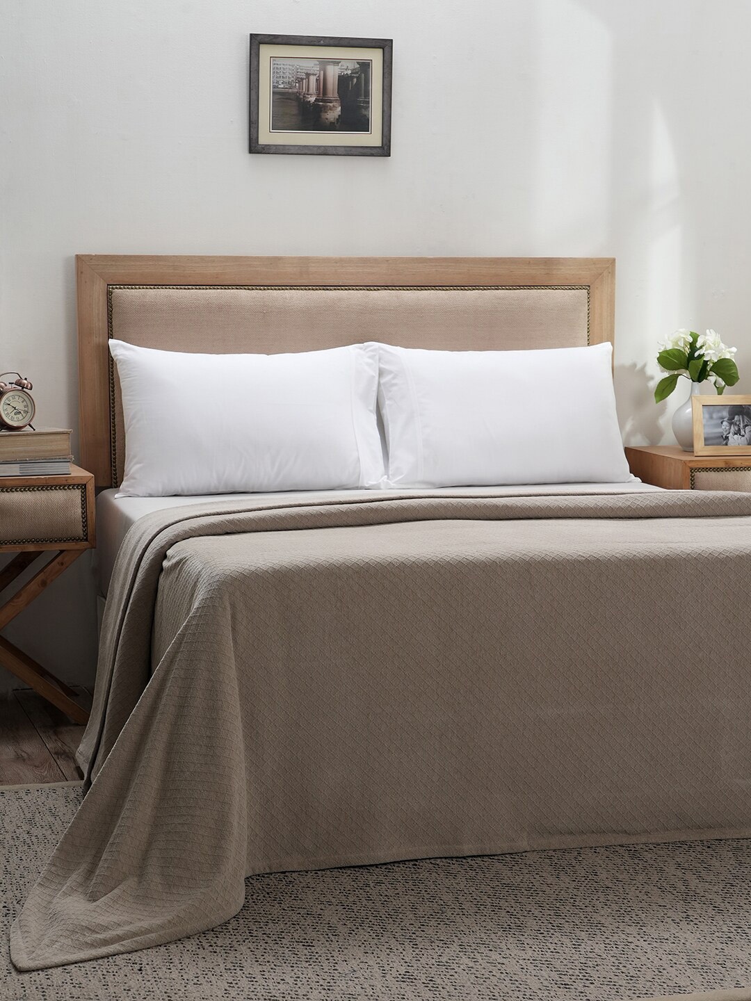 

MASPAR Colorart Blaize Grey 256 GSM Cotton Double Bed Cover