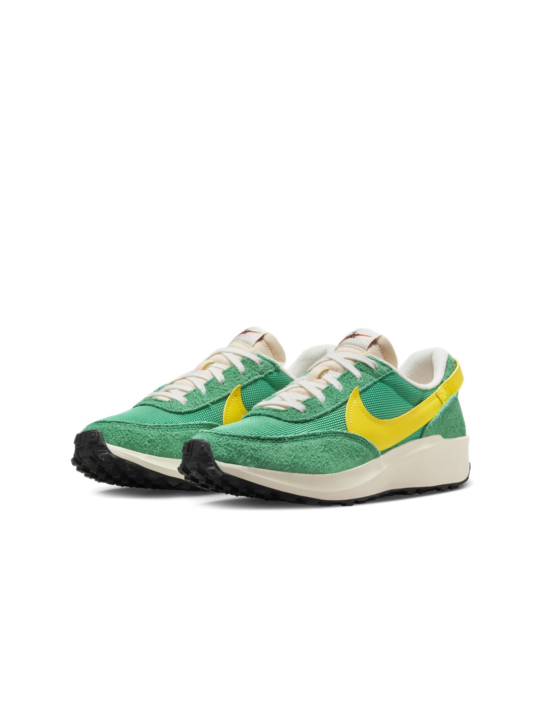 

Nike Women Waffle Debut Vintage Sneakers, Green