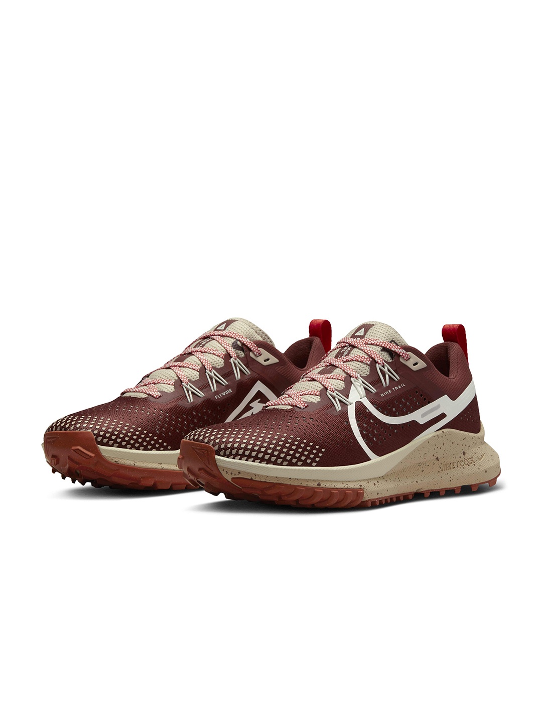 

Nike Women Pegasus Trail 4 Running Shoes, Brown