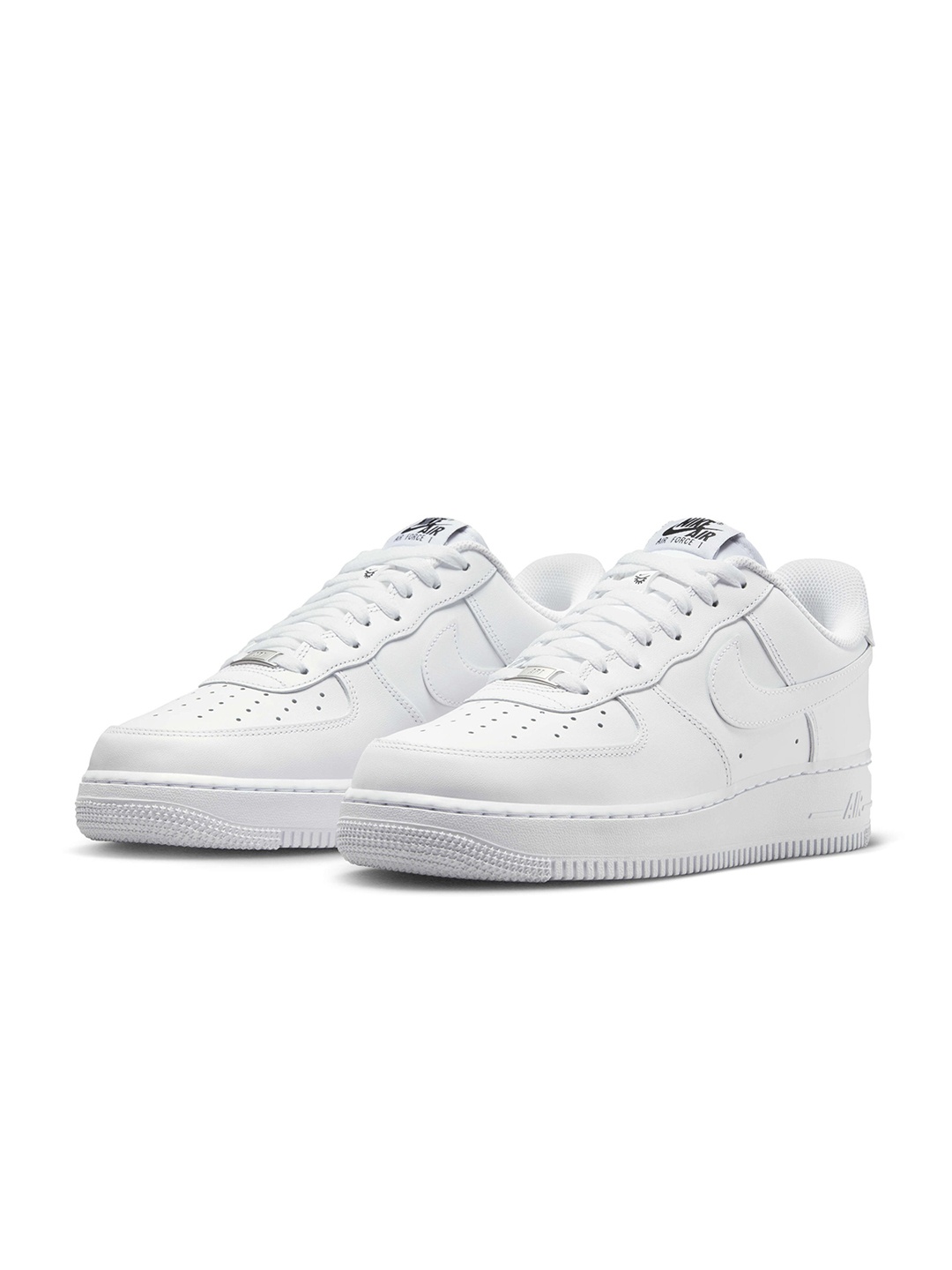 

Nike Men Air Force 1 '07 FlyEase Sneakers, White