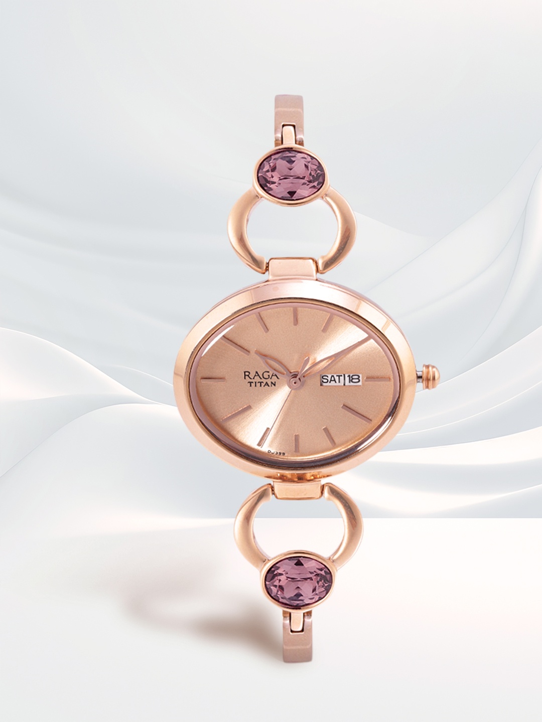 

Titan Women Bracelet Style Straps Analogue Watch NR2621WM01, Rose gold