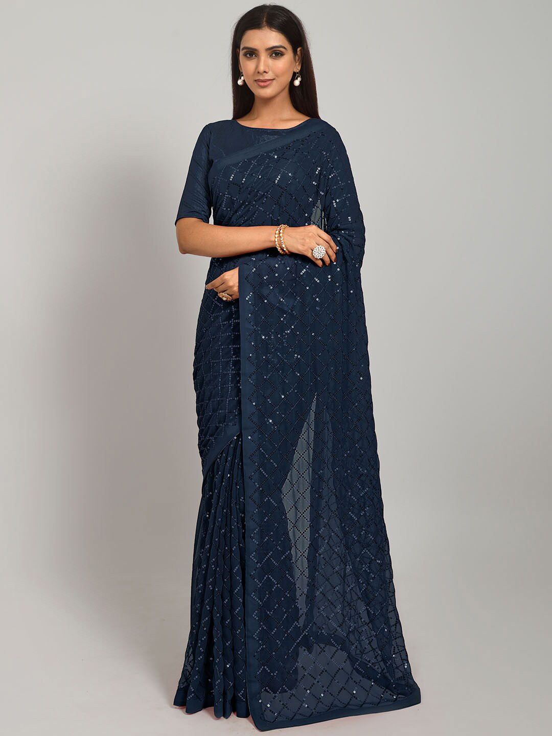 

Mitera Blue Checked Embellished Sequinned Saree, Navy blue