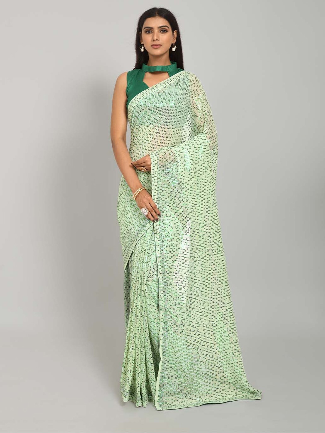 

Mitera Green & Gold-Toned Embellished Sequinned Saree