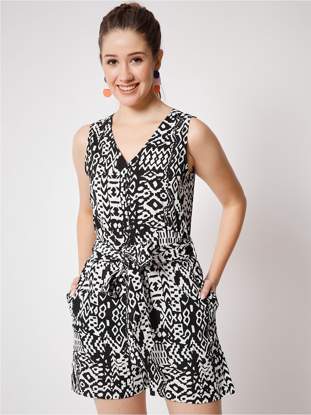 

CHARMGAL Geometric Printed V-Neck Jumpsuit, Black