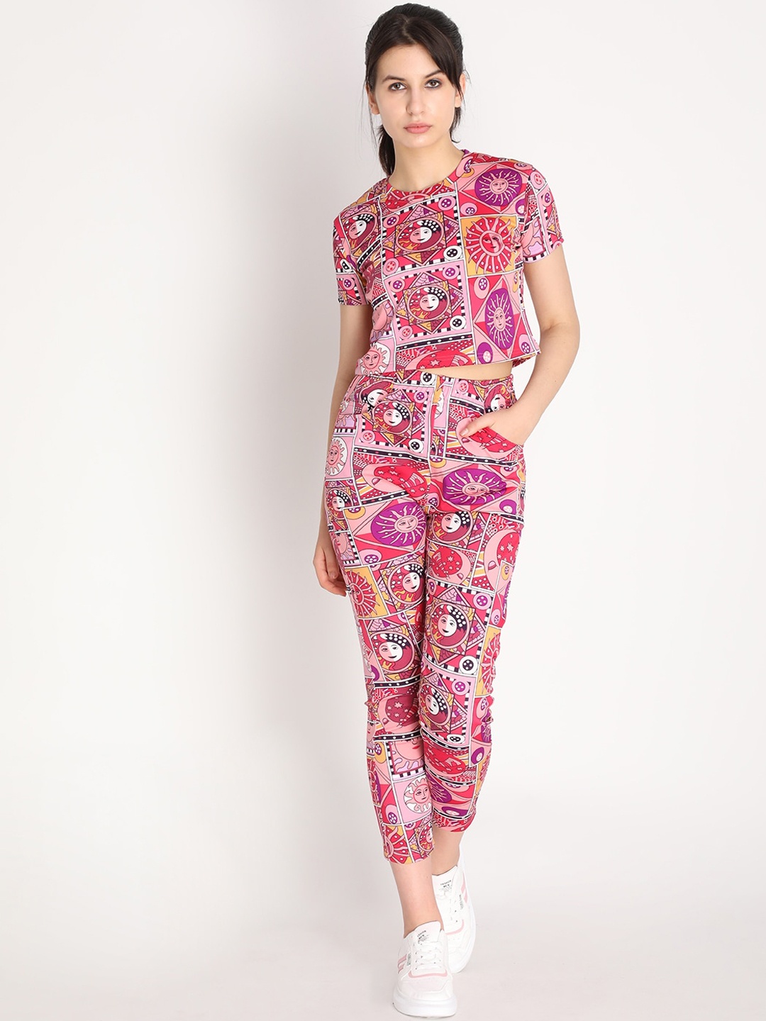 

CHKOKKO Printed Crop Top With Leggings, Pink