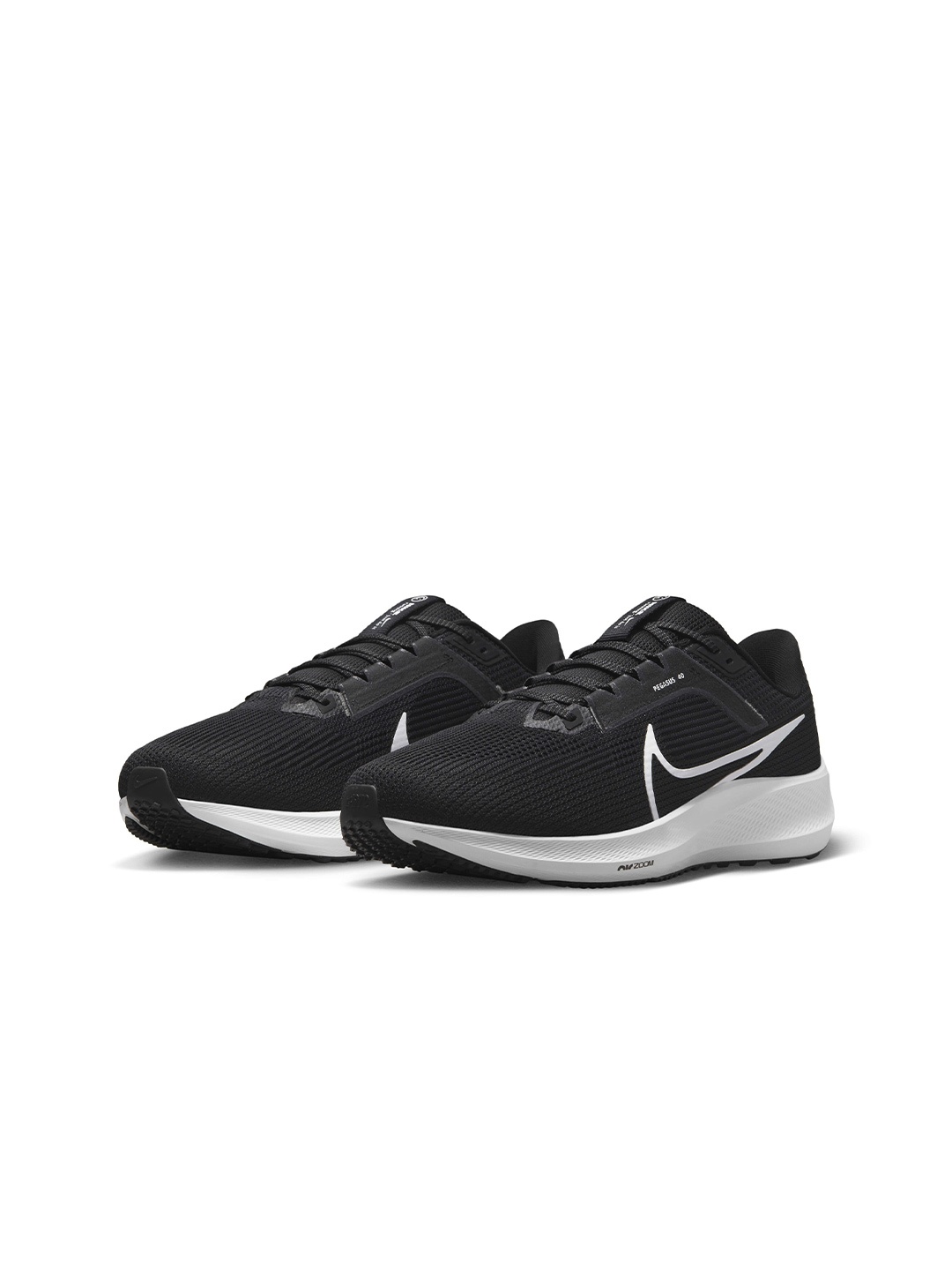 

Nike Men Zoom Pegasus 40 Textured Running Sports Shoes, Black