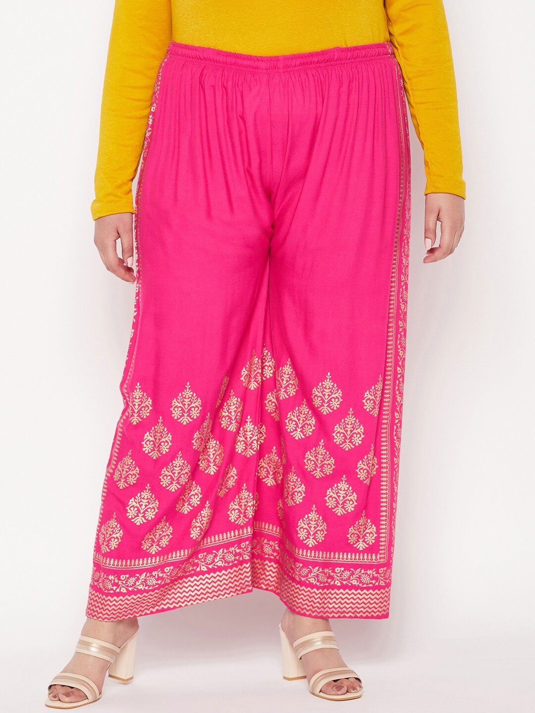 

CLORA CREATION PLUS Women Floral Printed Palazzos, Magenta