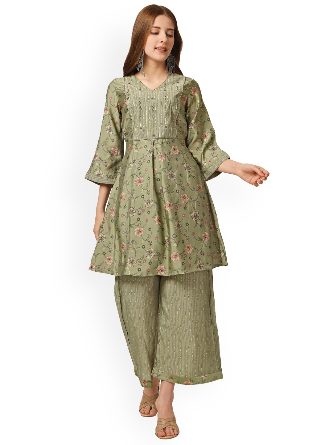 

Pure 9 Floral Printed Regular Kurta with Palazzos, Green