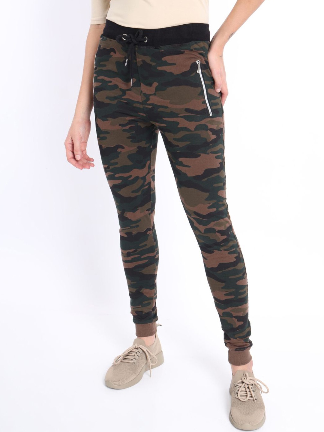 

NOBERO Women Camouflage Printed Cotton Joggers, Green