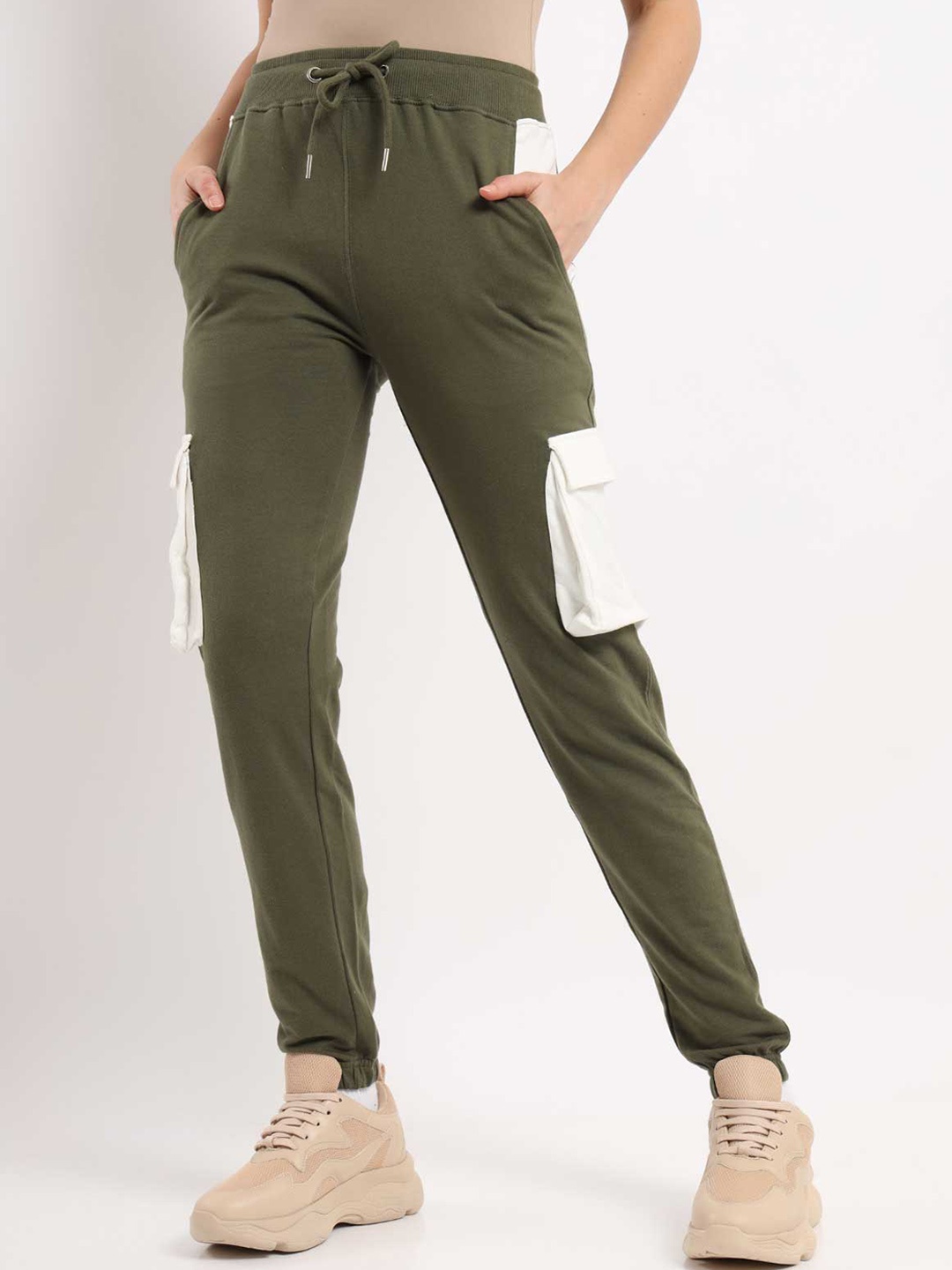 

NOBERO Women Regular Fit Cotton Joggers, Green