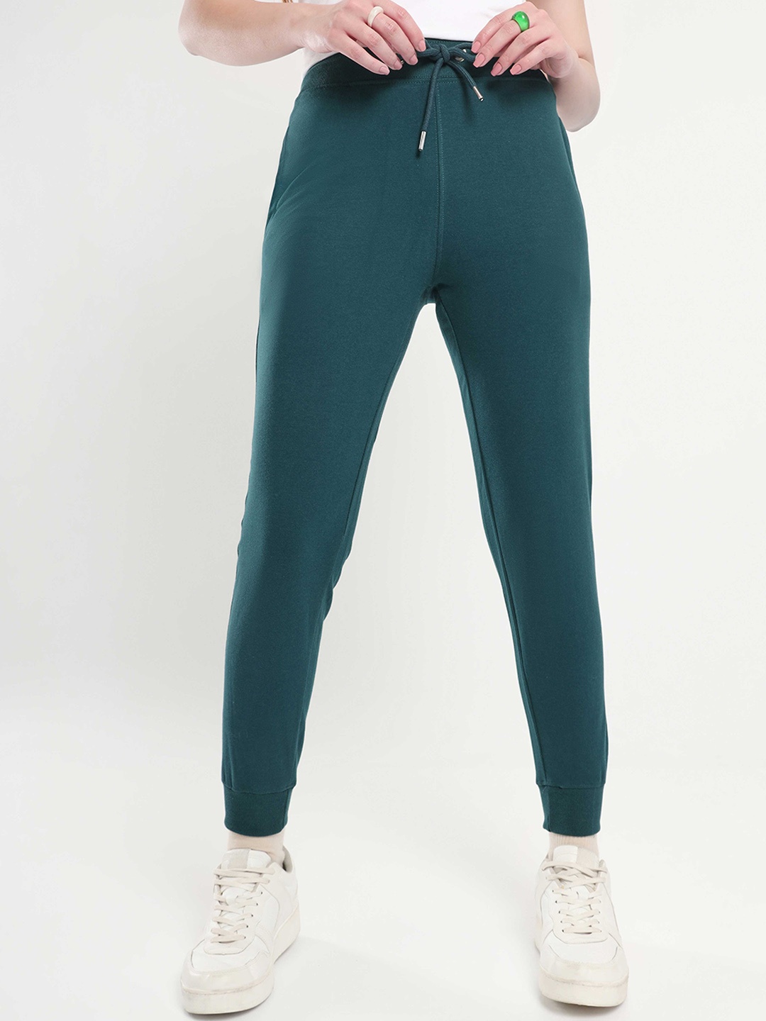 

NOBERO Women Regular Fit Cotton Joggers, Teal
