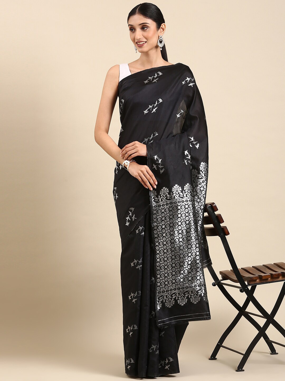

Mitera Black & Silver-Toned Ethnic Motif Woven Design Zari Mysore Silk Saree