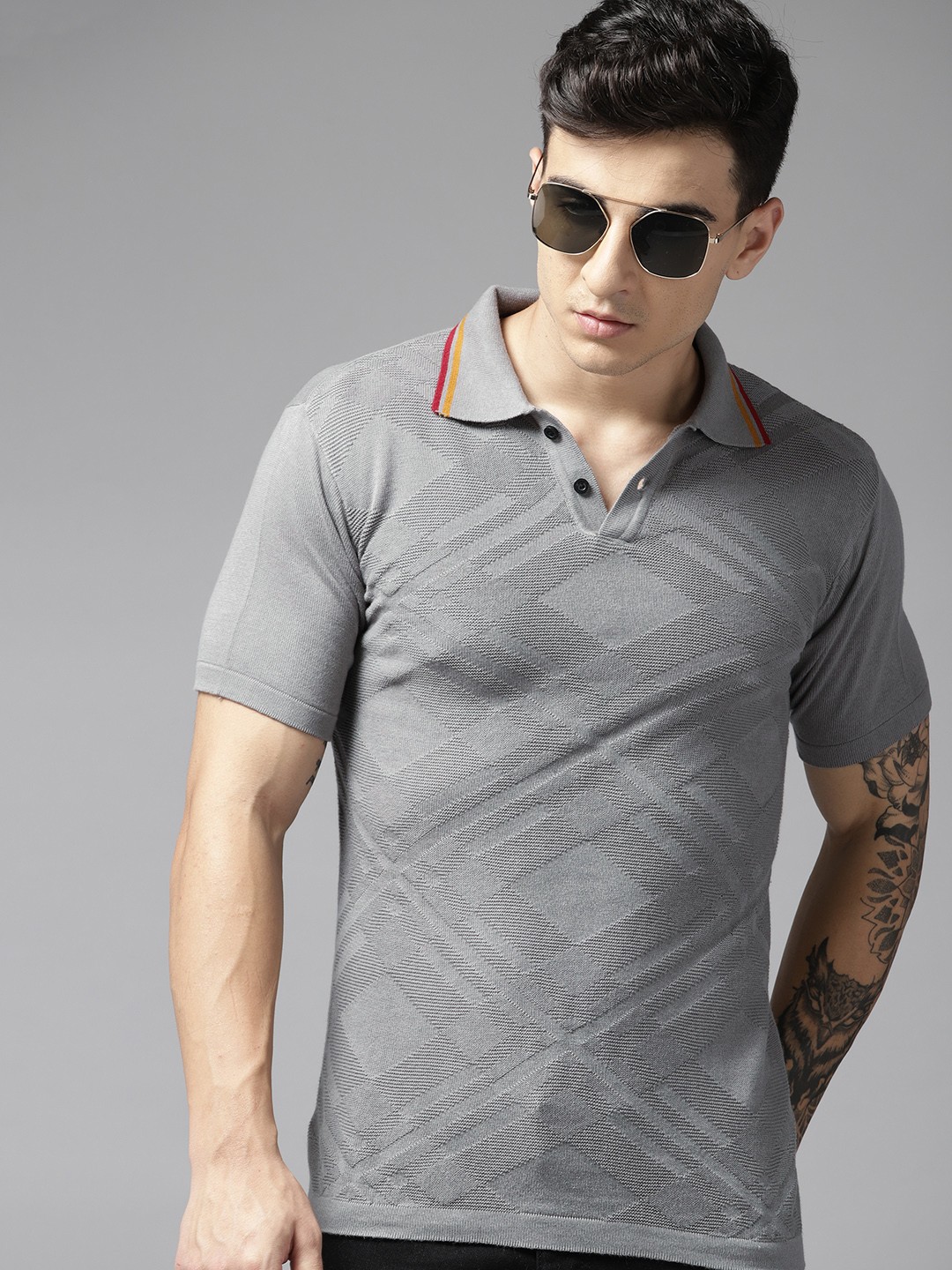 

Roadster Men Self Design Polo Collar Regular Fit T-shirt, Grey