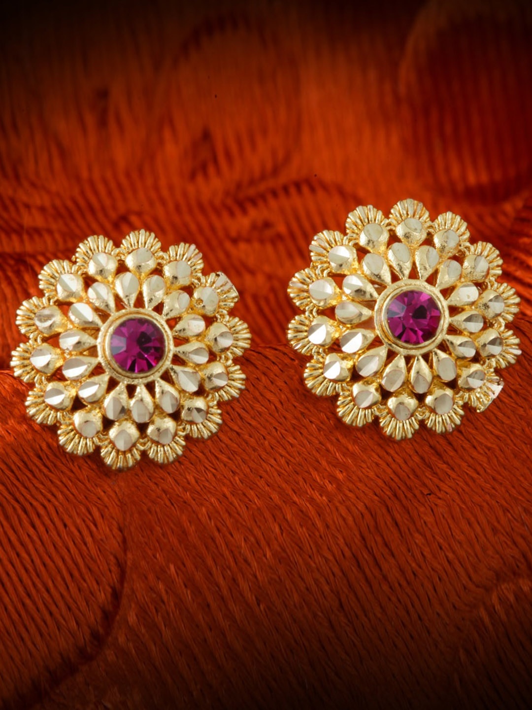 

MEENAZ Set of 2 Gold-Plated Floral Studs Earrings