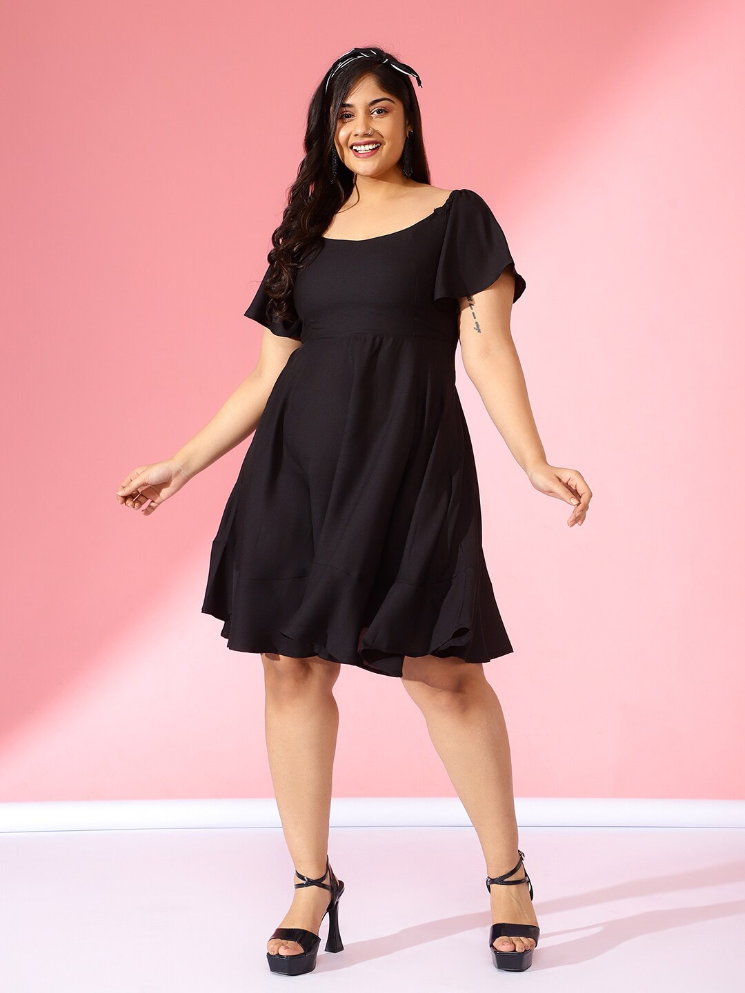 

CURVE BY KASSUALLY Flared Sleeve Crepe Fit & Flare Dress, Black