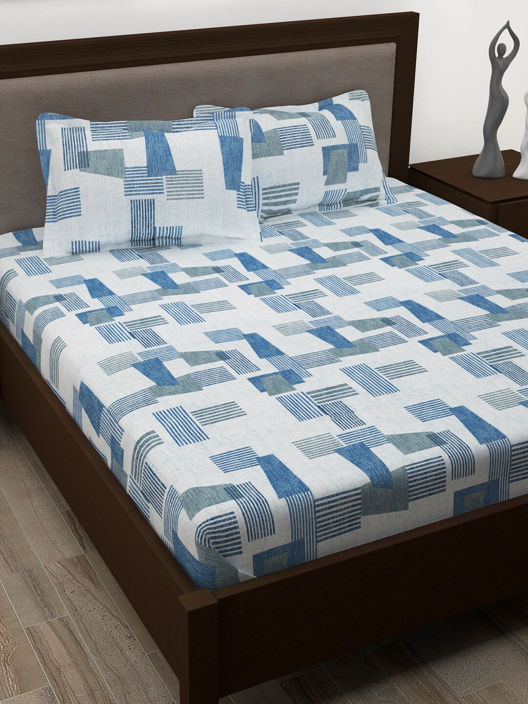 

Story@home Turquoise Blue & White Cotton 186 TC Queen Bedsheet With 2 Pillow Covers