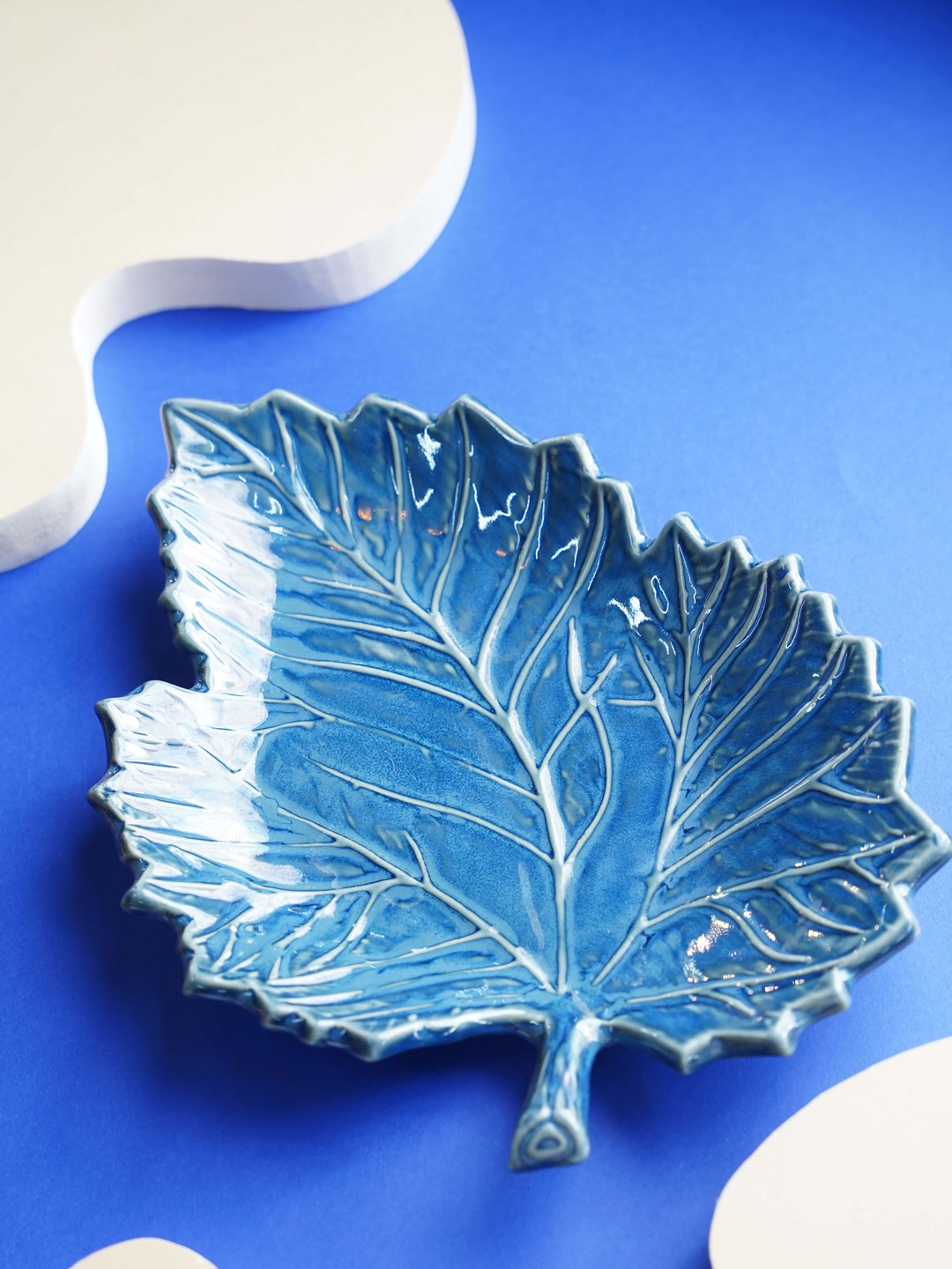 

Folkstorys Blue Leaf Serving Dish