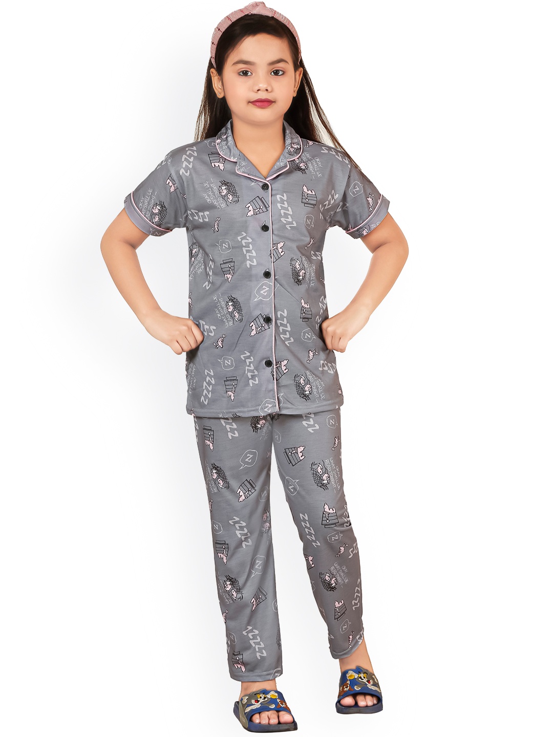 

BURBN Girls Lapel Collar Graphic Printed Night suit, Grey