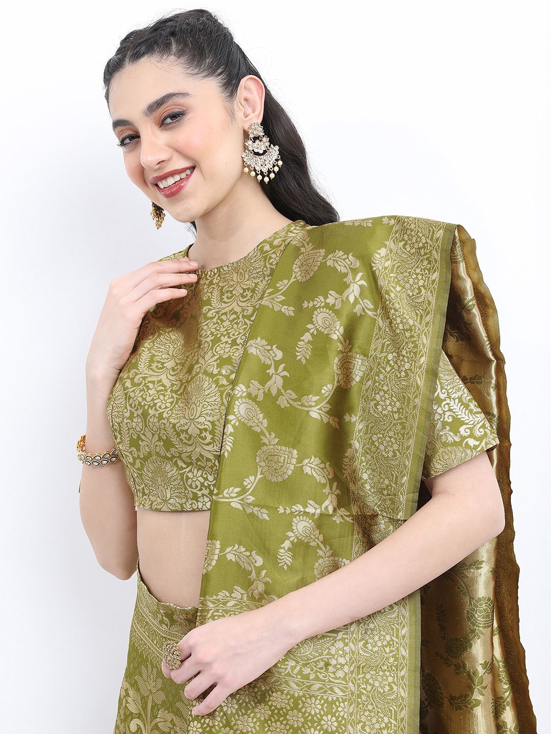 

KETCH Women Ethnic Motifs Semi-Stitched Blouse & Lehenga With Dupatta, Green
