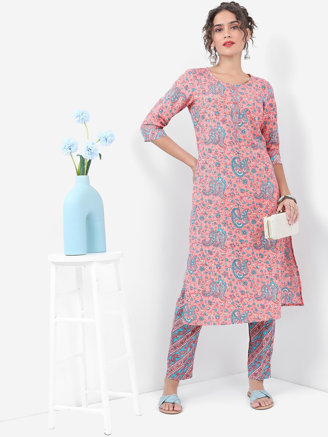 

KETCH Ethnic Motifs Printed Kurta With Trousers, Peach