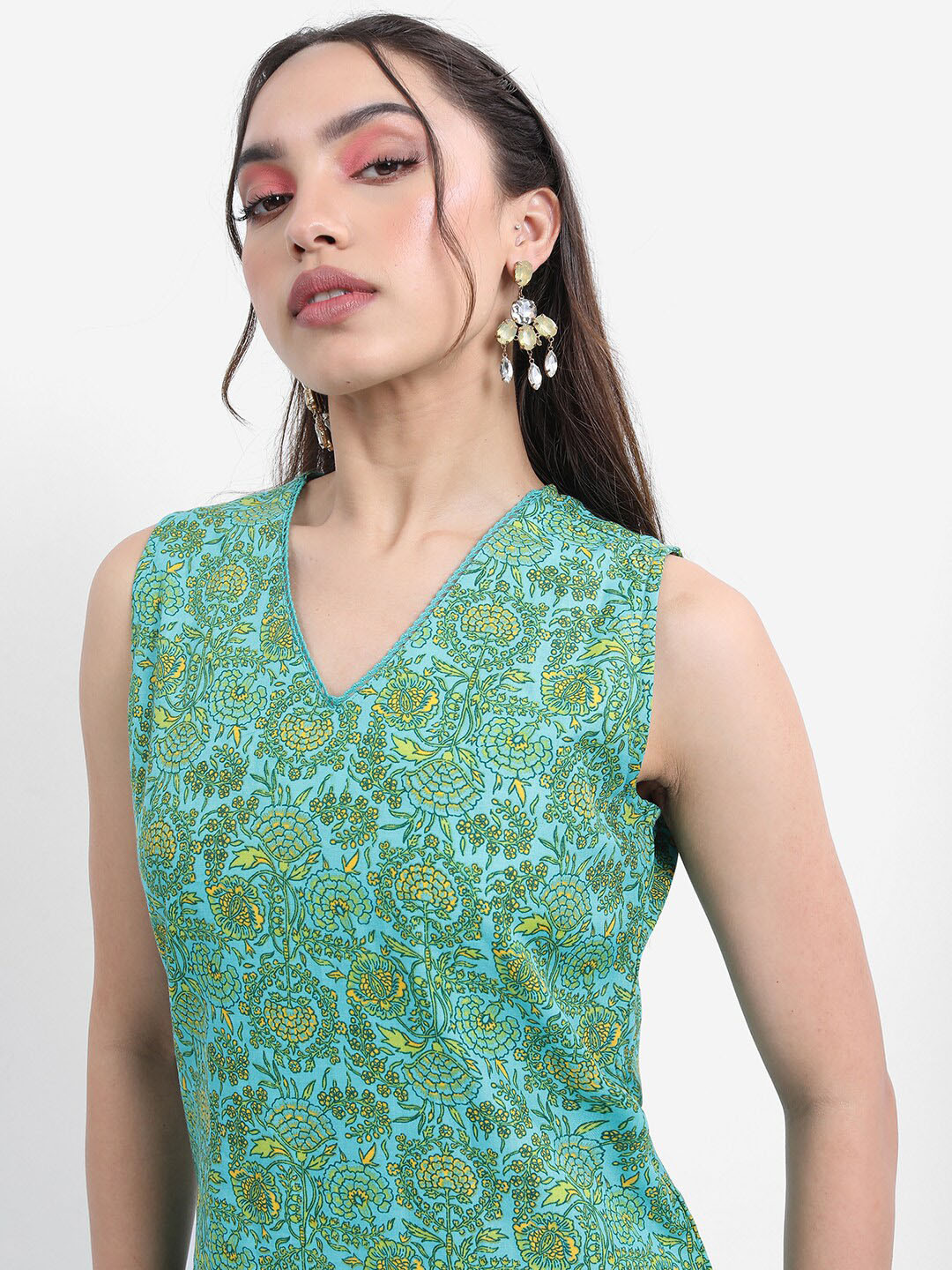 

KETCH Floral Printed Sleeveless Kurta, Green