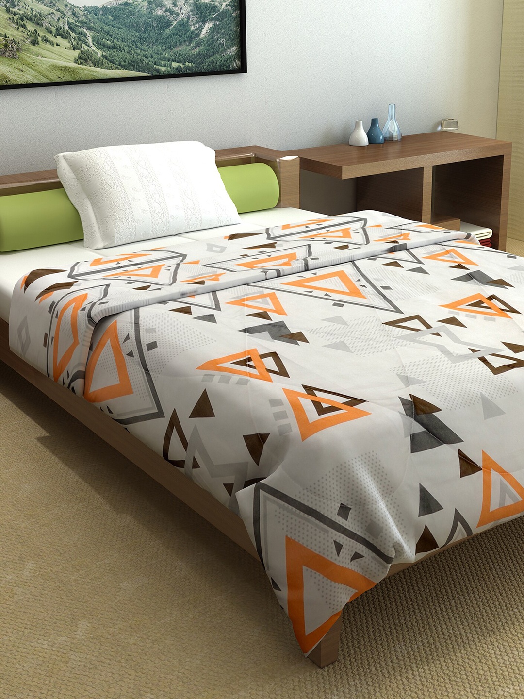 

Divine Casa Harmony Orange and White Abstract 150 GSM Single Comforter