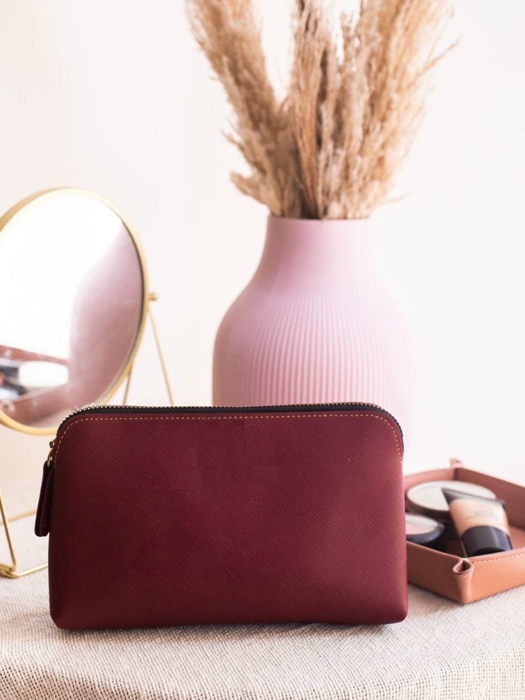 

THE MESSY CORNER Textured Travel Accessories Pouch, Maroon