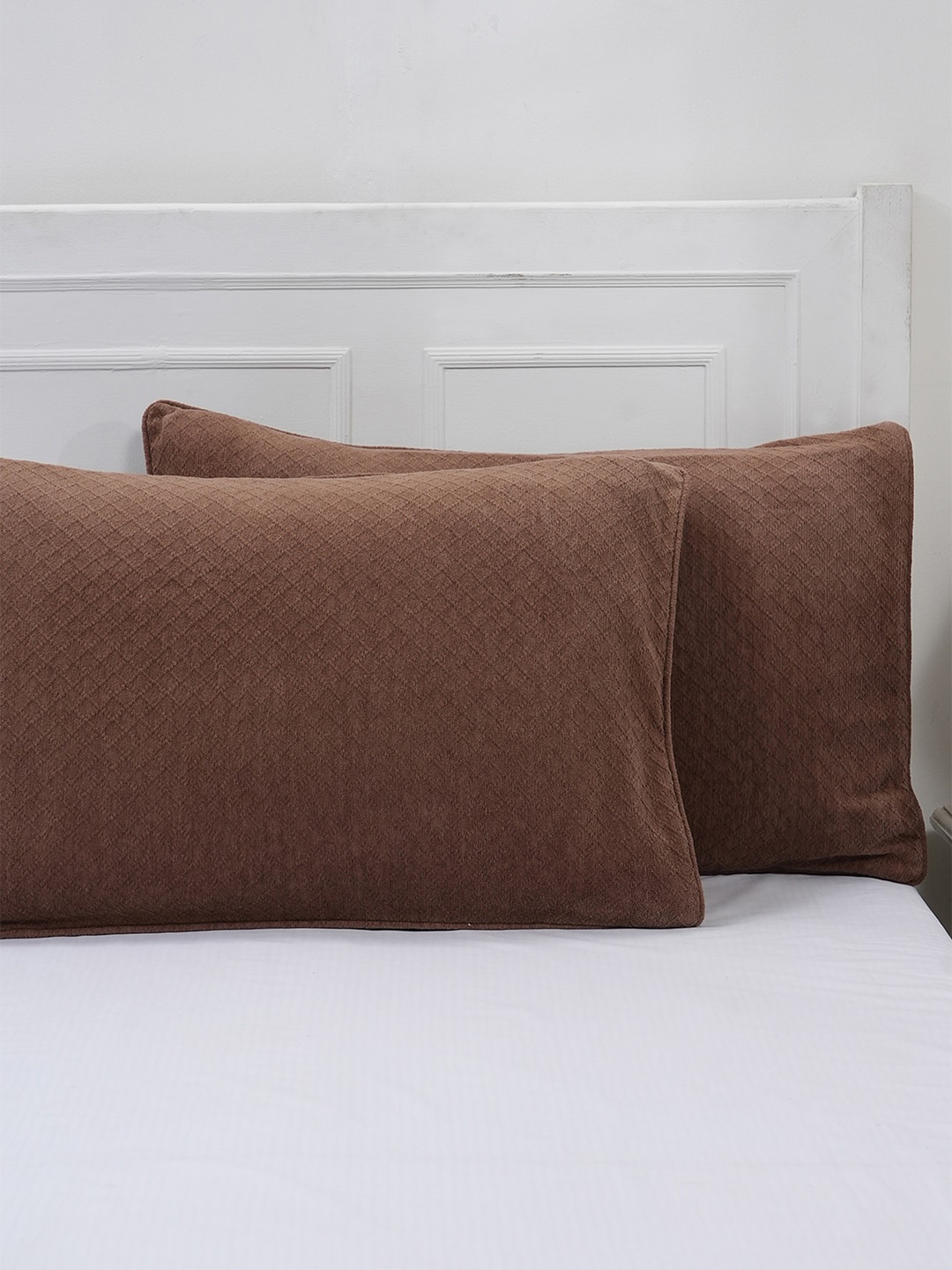 

MASPAR Blaize Brown 2 Pieces 110 GSM Cotton Solid Pillow Sham