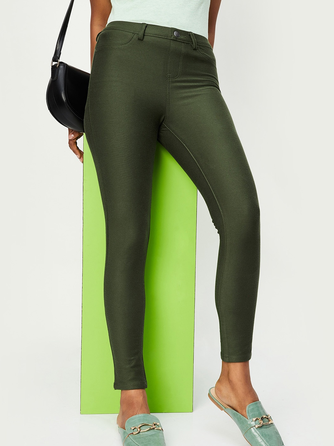 

max Women Mid Rise Skinny Fit Cotton Trousers, Green