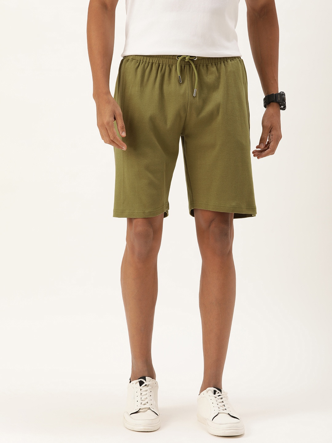 

Bene Kleed Men Mid-Rise Loose Fit Pure Cotton Shorts, Olive