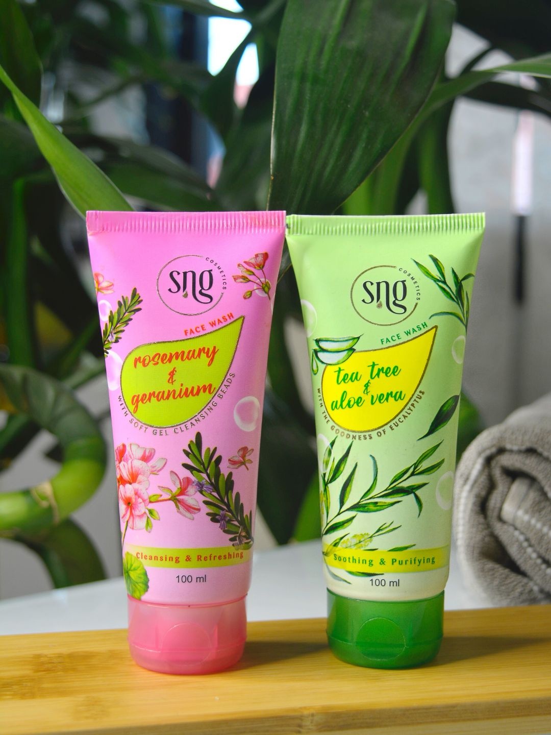 

SNG Cosmetics Set of Rosemary & Geranium + Tea Tree & Aloe Vera Face Wash - 100 ml Each, Green