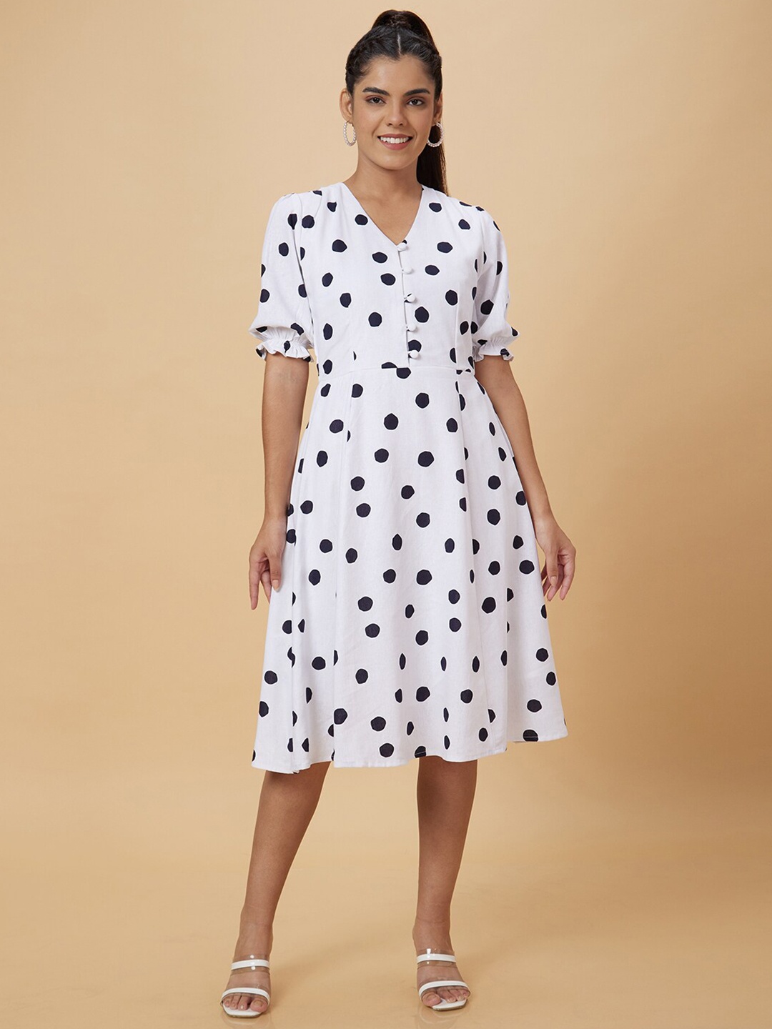 

Globus White Black Polka Dot Printed Monochrome Pure Cotton Fit & Flare Dress
