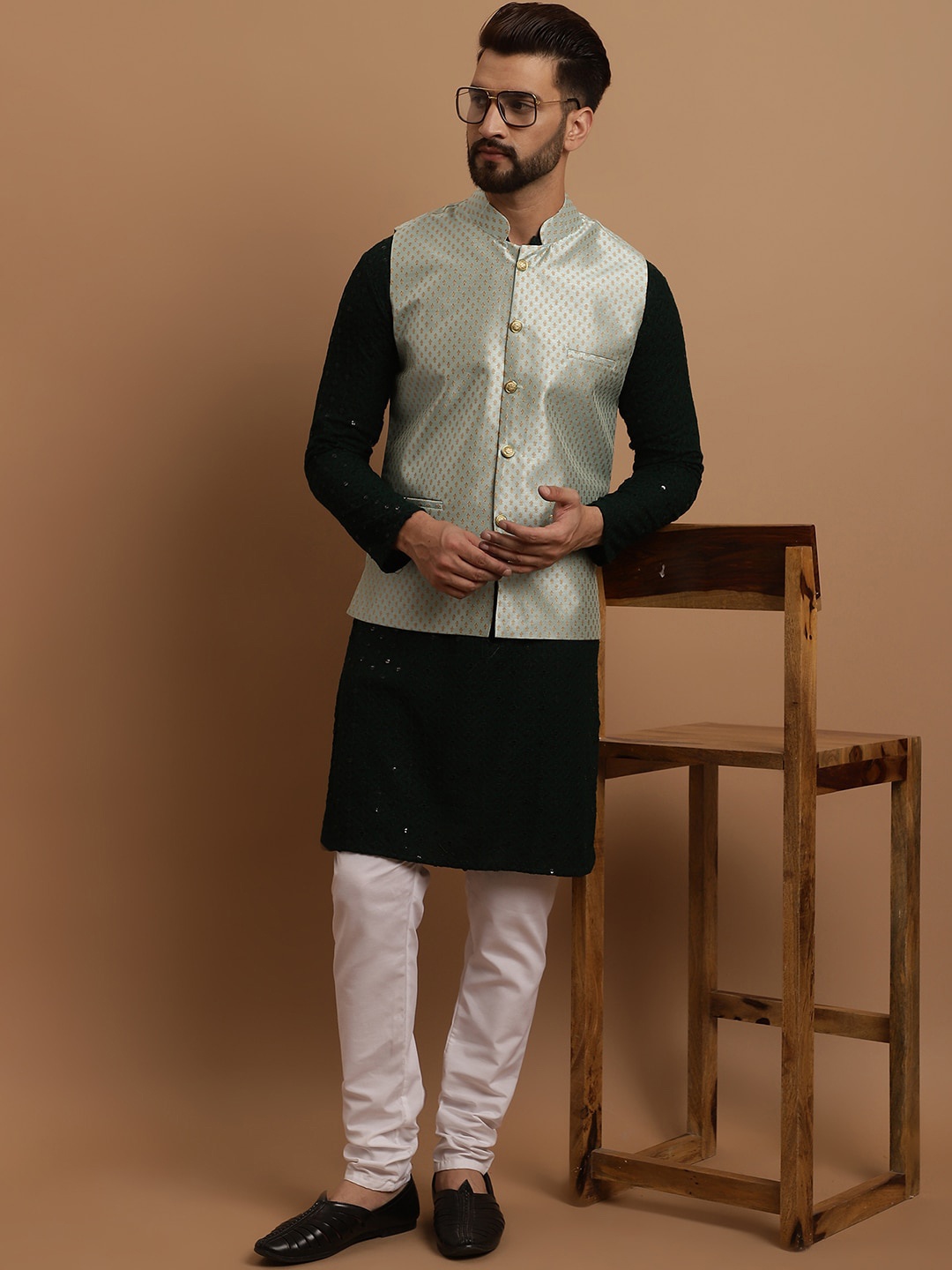 

SOJANYA Ethnic Embroidered Sequinned Pure Cotton Kurta & Churidar With Nehru Jacket, Green